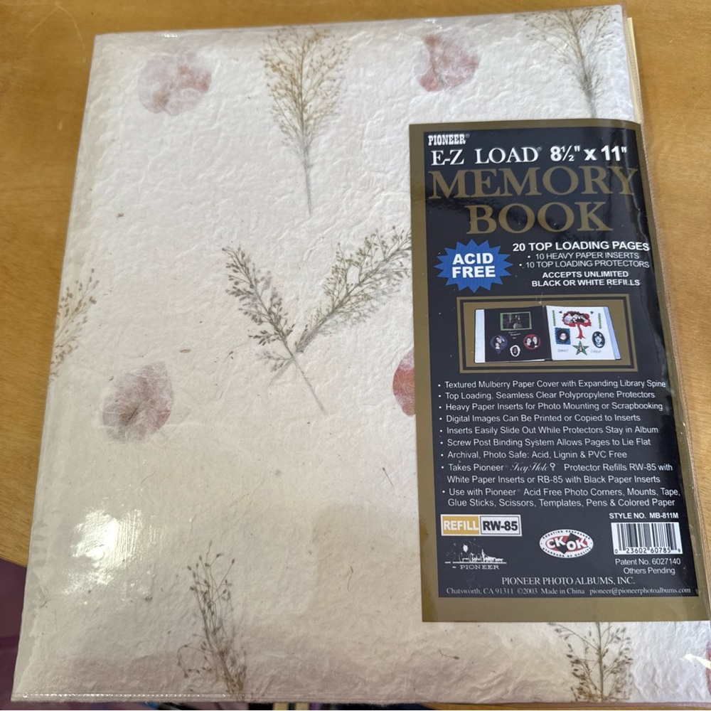 PIONEER E-Z Load Memory Book /Textured Mulberry Paper